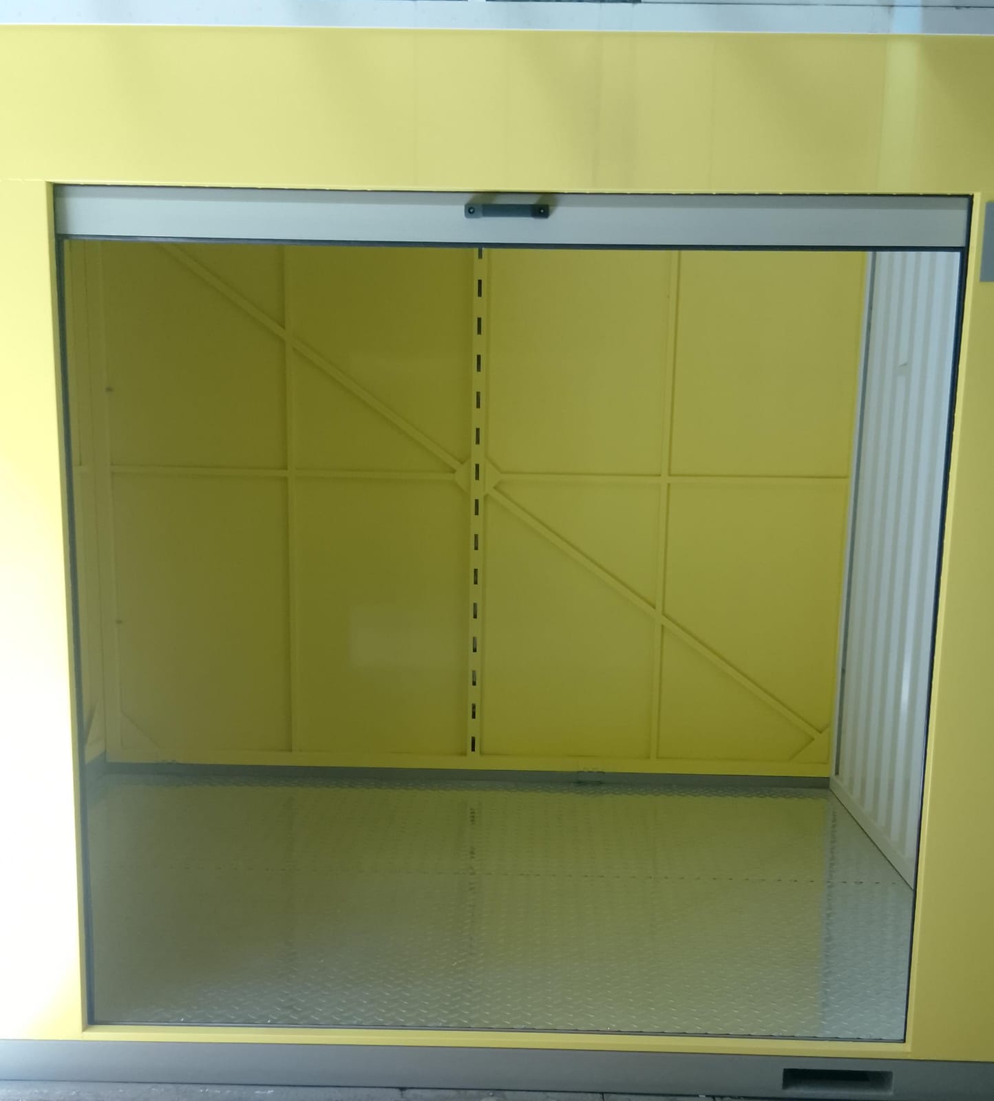 Mediana 7 m² · Abierta